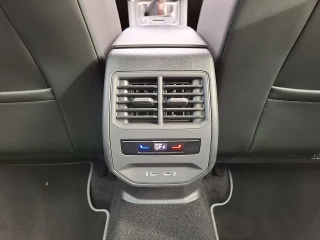 Seat Leon 1.5 TSI FR-lijn Sportstourer