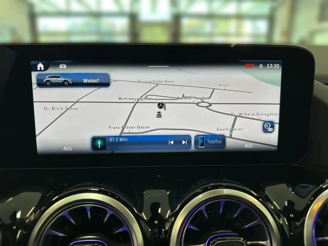 Mercedes-Benz GLA 180 AMG Line