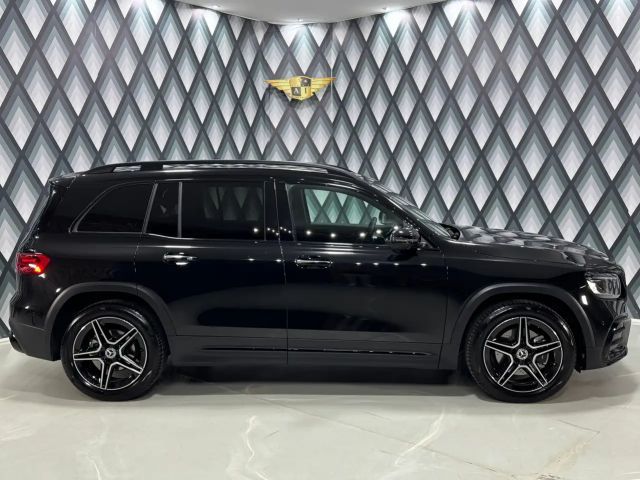 Mercedes-Benz GLB 180 AMG Line