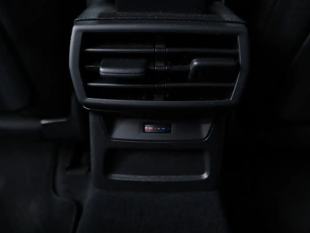 Audi A3 30 TFSI Sedan