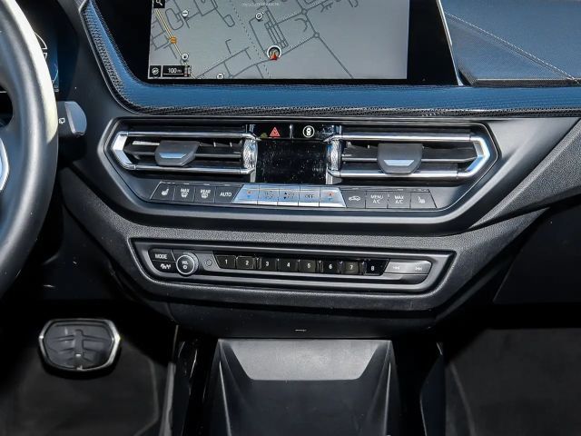 BMW 118 118i M-Sport Sedan