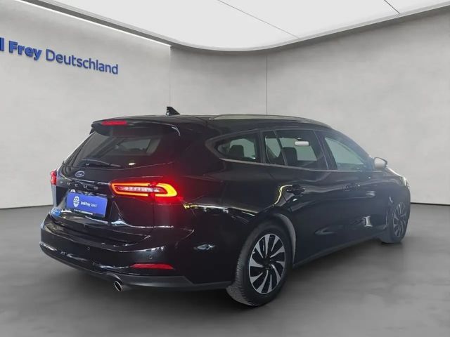 Ford Focus Titanium Wagon