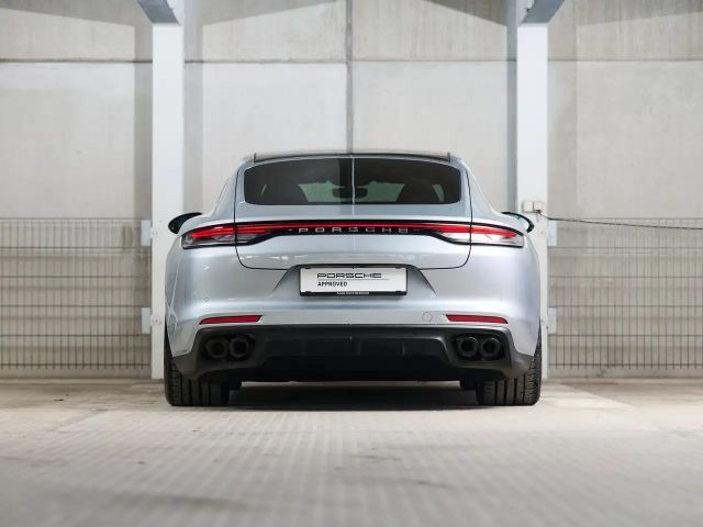 Porsche Panamera 4 E-Hybrid