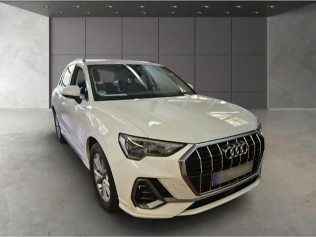 Audi Q3 35 TDI S-Line S-Tronic