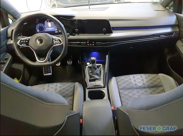 Volkswagen Golf 1.5 TSI Golf VIII R-Line