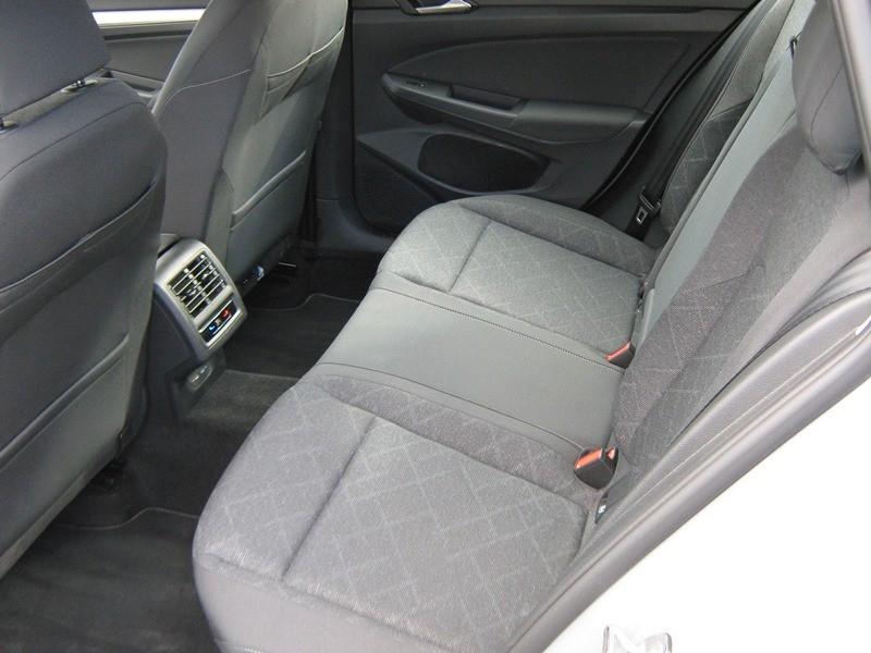 Volkswagen Golf DSG Golf VIII Life Variant