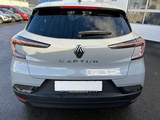 Renault Captur Hybrid Techno