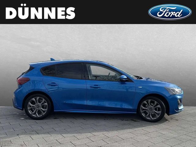Ford Focus EcoBoost ST Line