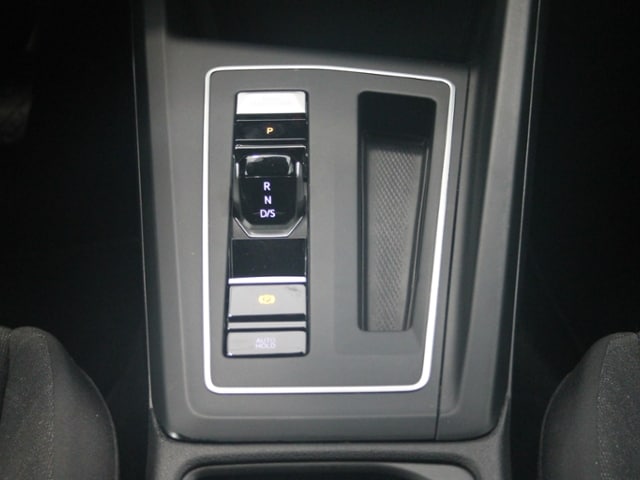 Volkswagen Golf 1.5 eTSI DSG Golf VIII