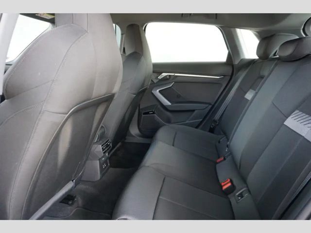 Audi A3 35 TFSI S-Tronic Sedan Sportback