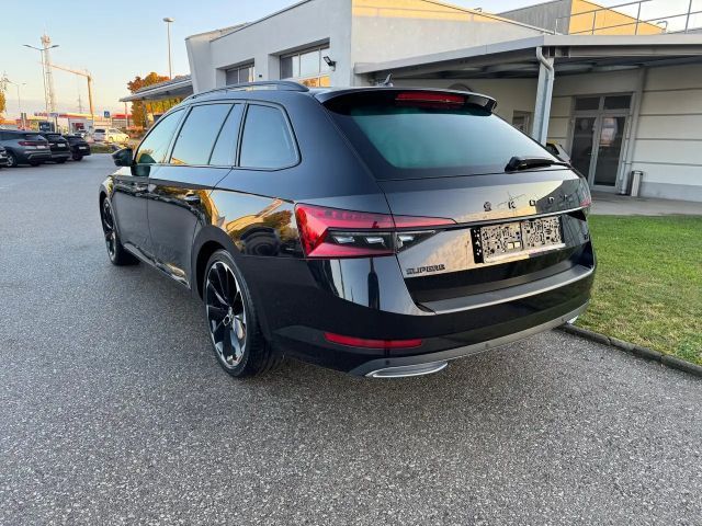 Skoda Superb Sportline iV
