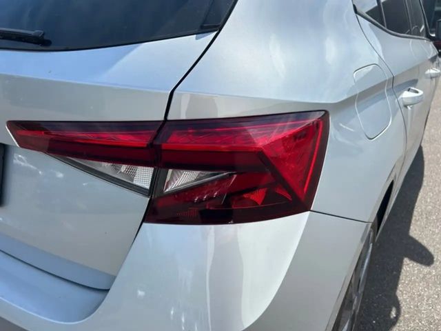 Skoda Fabia 1.0 TSI Tour