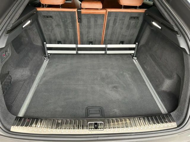 Lamborghini Urus AWD