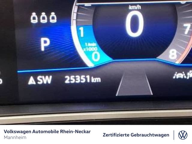 Volkswagen T-Roc 1.5 TSI DSG R-Line