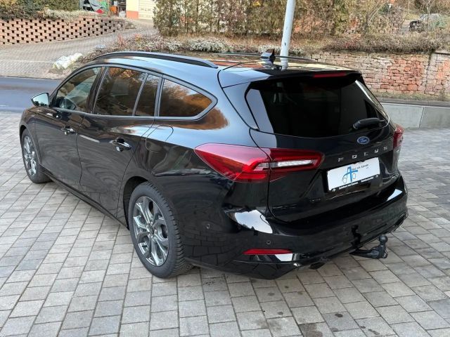 Ford Focus ST Line Wagon