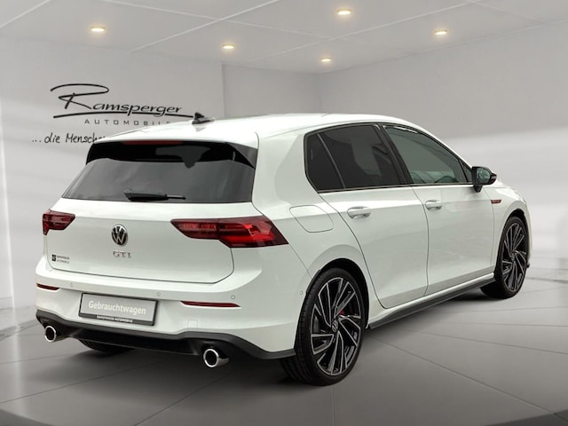 Volkswagen Golf 2.0 TSI DSG GTI