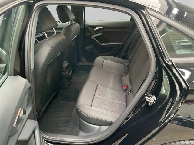 Audi A3 35 TFSI S-Tronic Sedan