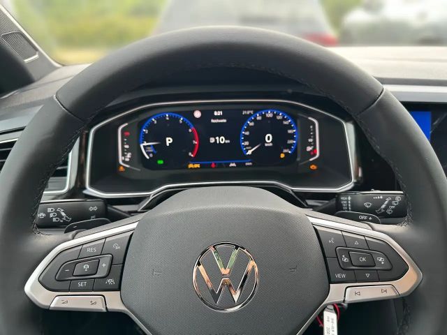 Volkswagen Polo DSG R-Line