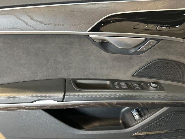 Audi A8 60 TFSI Hybride Quattro