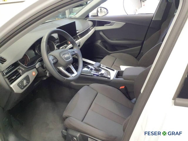 Audi A4 30 TDI Avant S-Tronic
