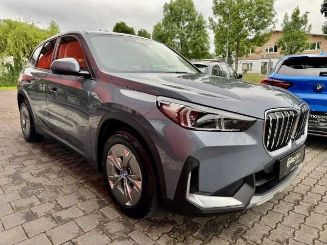 BMW iX1 xDrive