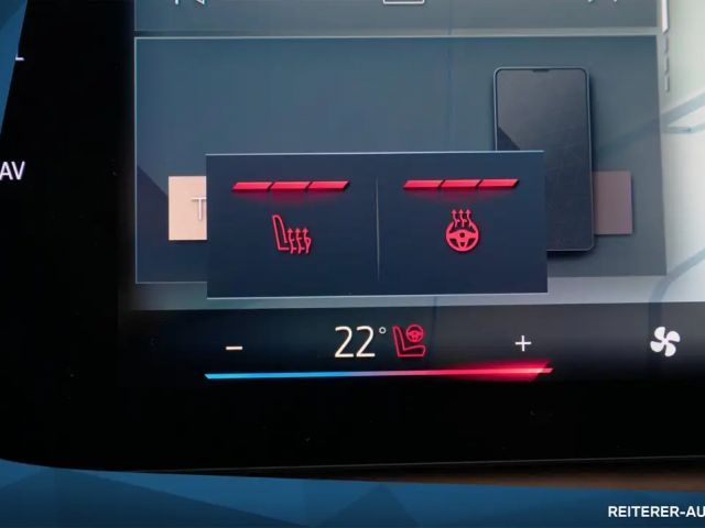 BMW 223 223i M-Sport Sedan xDrive