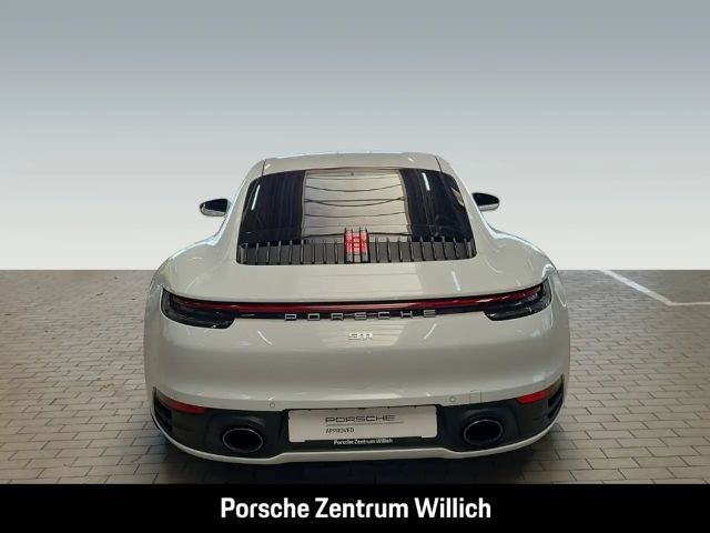 Porsche 992 Carrera Coupé