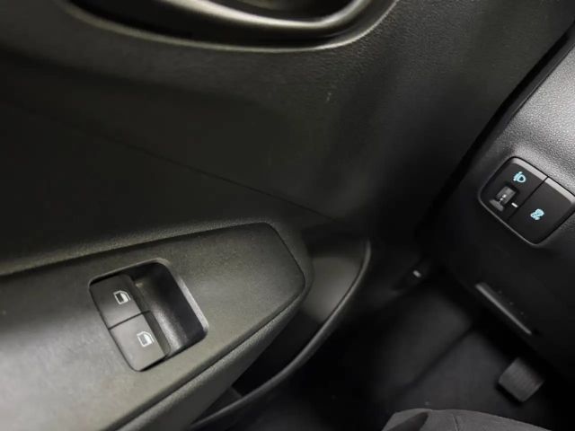 Hyundai i10 1,0 SITZHEIZ.+LENKRADHEIZ.+ RÜCKFAHRKAMERA+NAVIGAT