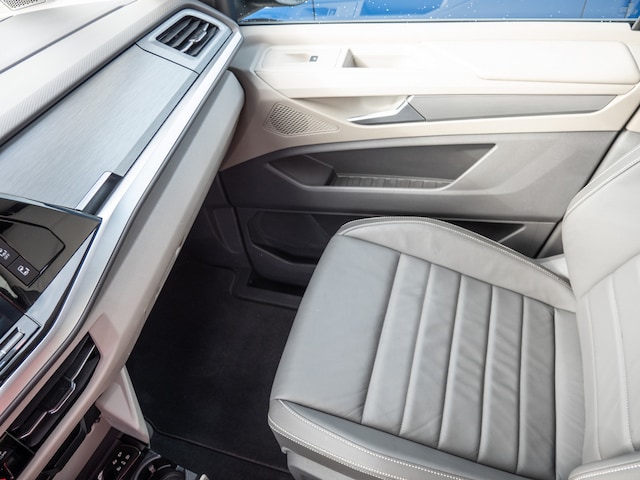 Volkswagen Multivan 2.0 TDI Lang Life T7