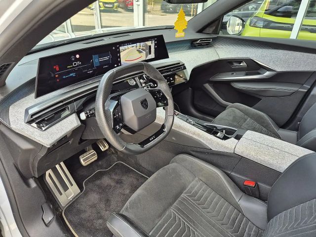 Peugeot E-5008 Elektro 210 73kWh