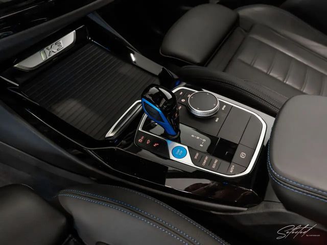 BMW X3 iM-Sport*PANO*HEAD-UP*HARMANKARDON*20''ZOLL*