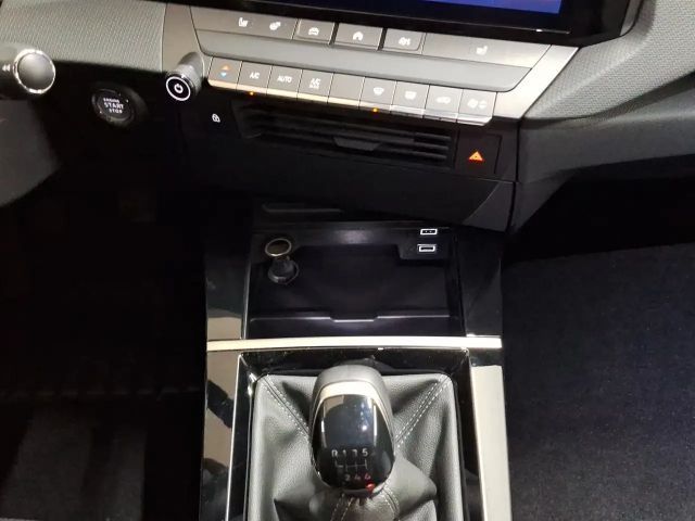 Opel Astra Edition Sports Tourer