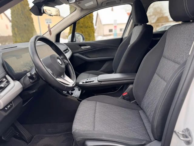 BMW 216 KAMERA DAB LED KLIMAAUTO