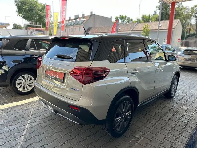 Suzuki Vitara AllGrip Hybrid Shine