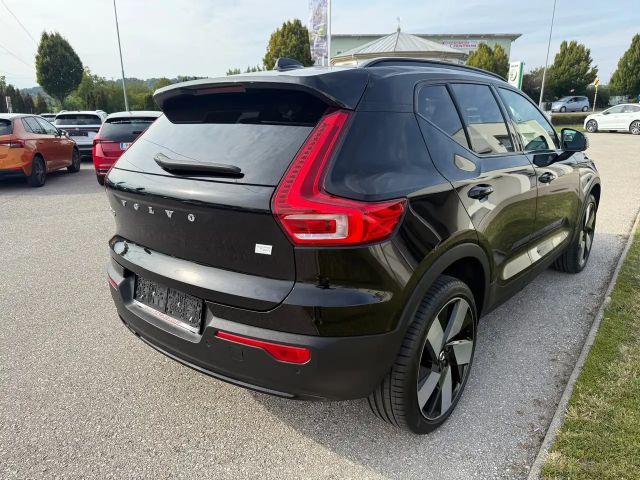 Volvo XC40 AWD Plus Recharge