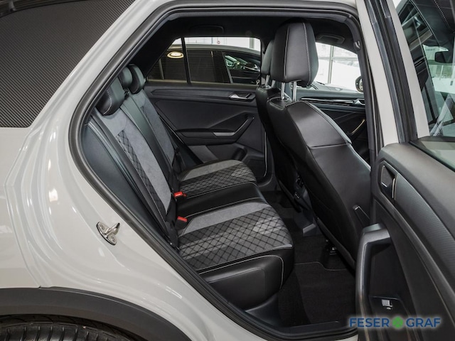 Volkswagen T-Roc 1.5 TSI DSG R-Line