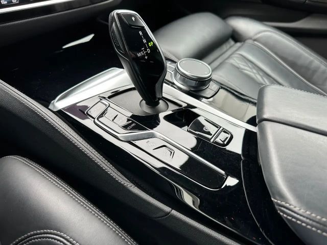 BMW 540 540d M-Sport Touring xDrive