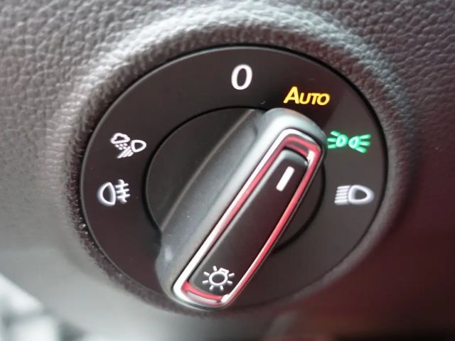 Volkswagen T-Roc 1.5 TSI DSG R-Line