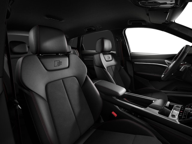 Audi Q8 e-tron 50 Quattro S-Line