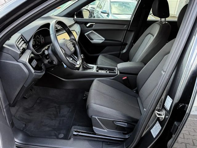 Audi Q3 S-Line Sportback