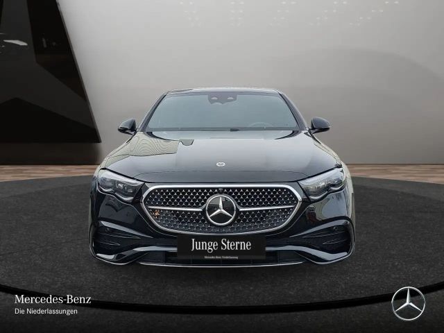 Mercedes-Benz E 220 AMG Line E 220 d Sedan