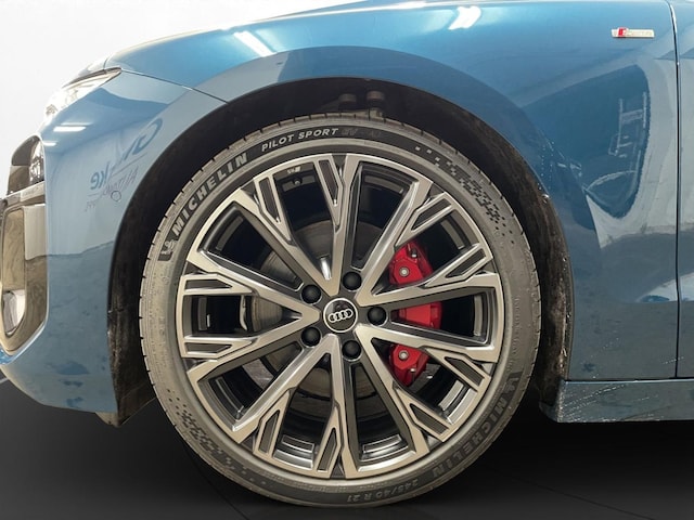 Audi A6 e-tron Avant Quattro