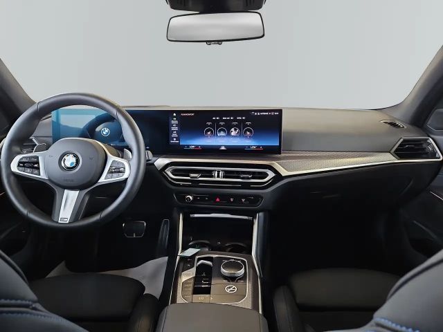 BMW 330 330d M-Sport Touring xDrive