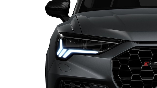 Audi RS Q3 Quattro S-Tronic