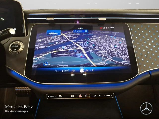 Mercedes-Benz E 200 AMG Line Sedan