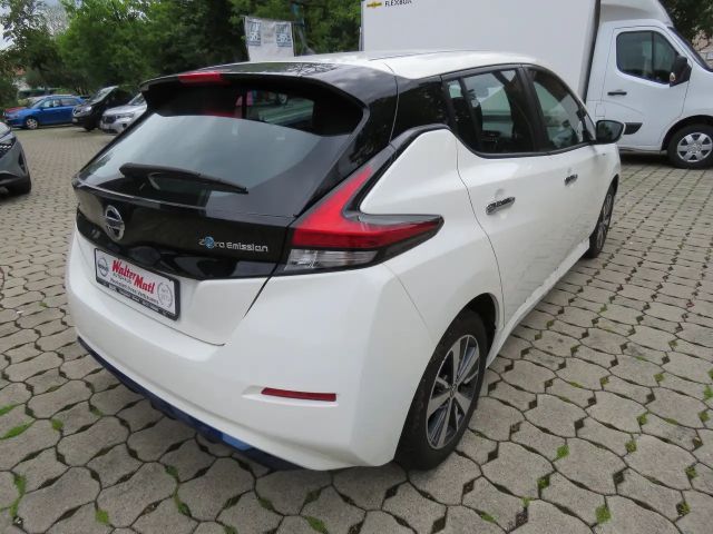 Nissan Leaf 40 kWh Acenta