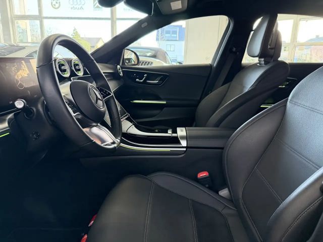 Mercedes-Benz C 200 C 200 d Sedan