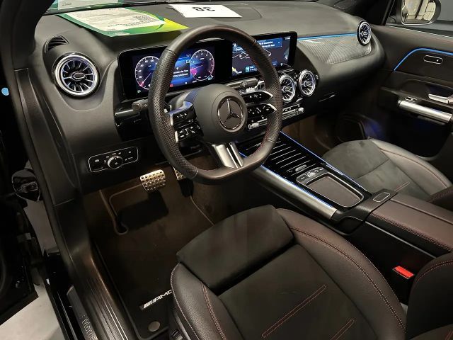 Mercedes-Benz GLA 200 AMG Line