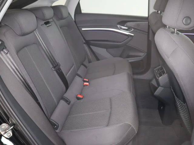 Audi e-tron 50 S-Line Sportback
