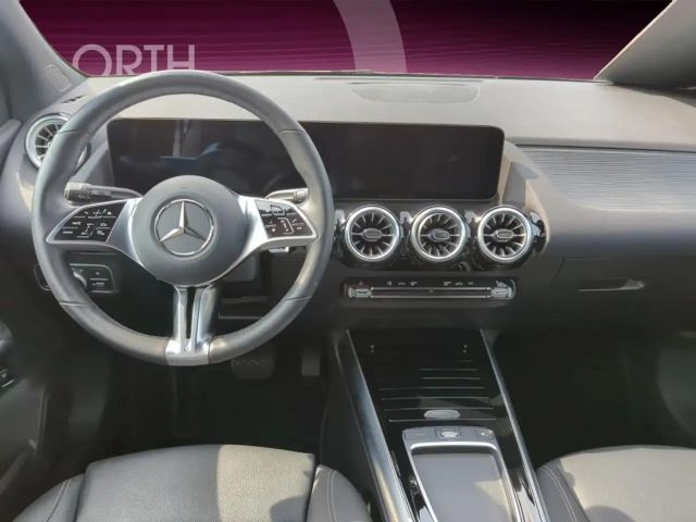 Mercedes-Benz B 200 Progressive